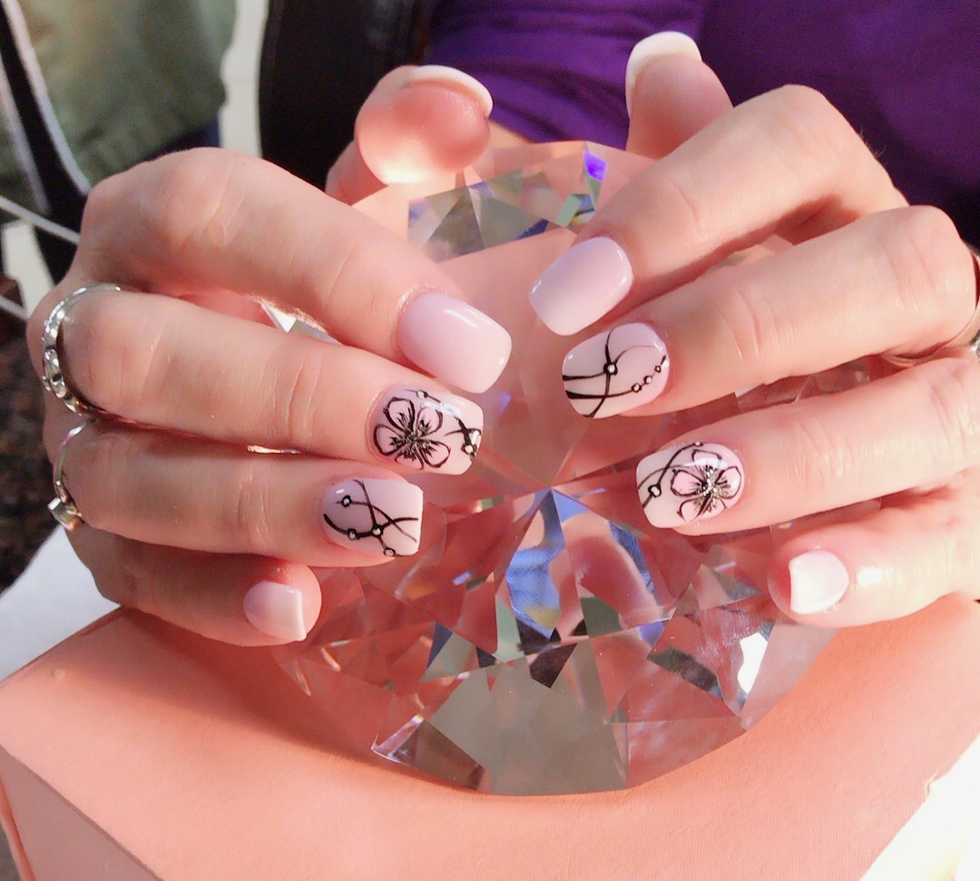 Me Time Nails — photo 4